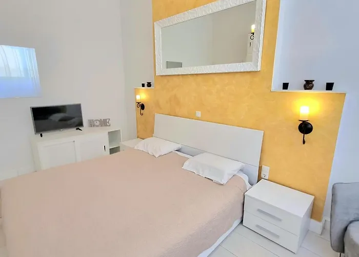 Lux Near Bridge Apartment Zadar