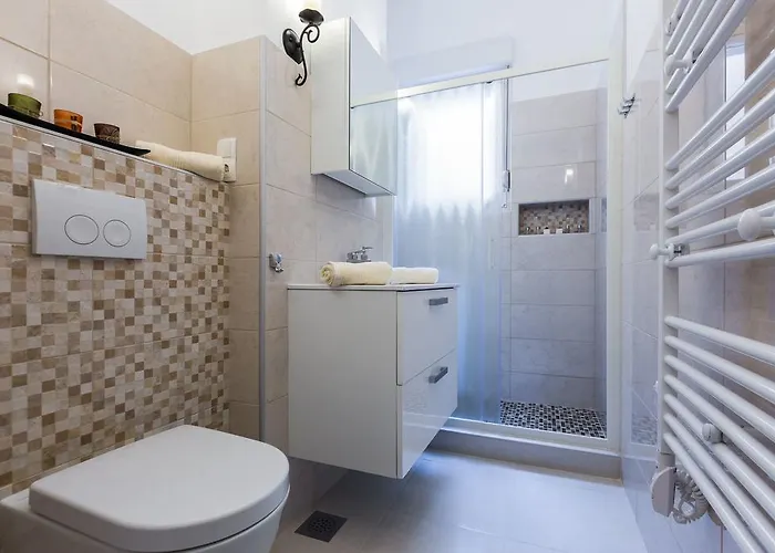 Apartment Lux Near Bridge *